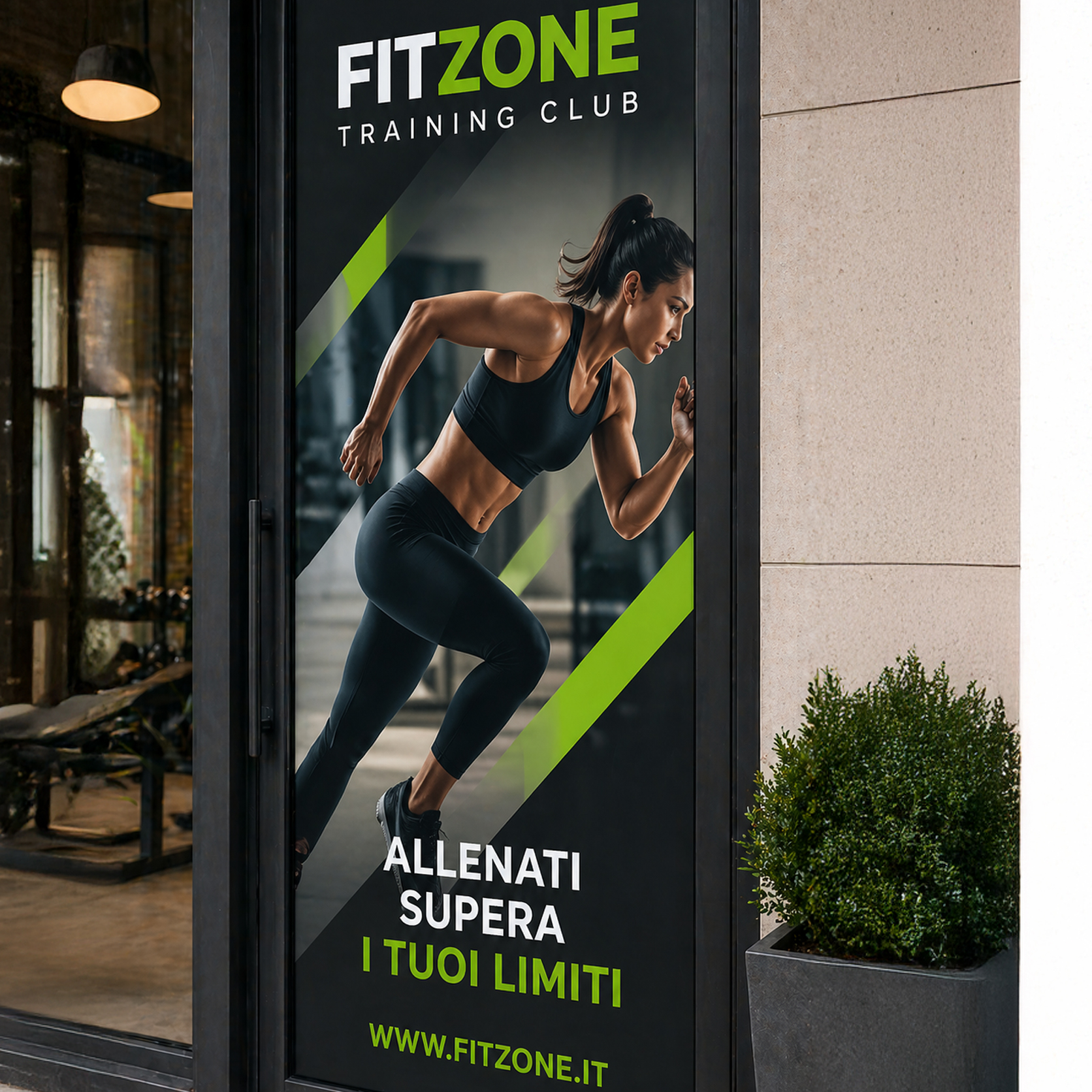 FitZone Training Club — Vetrofanie